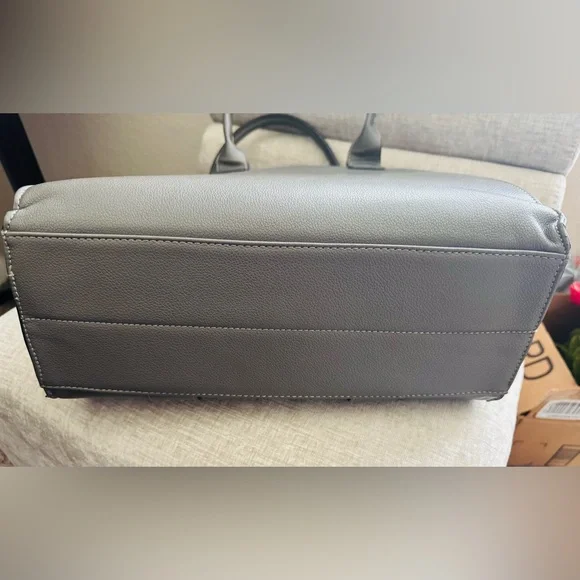 Stylish Gray Leather Tote Bag ,WRANGLER BRAND! - Picture 7 of 11